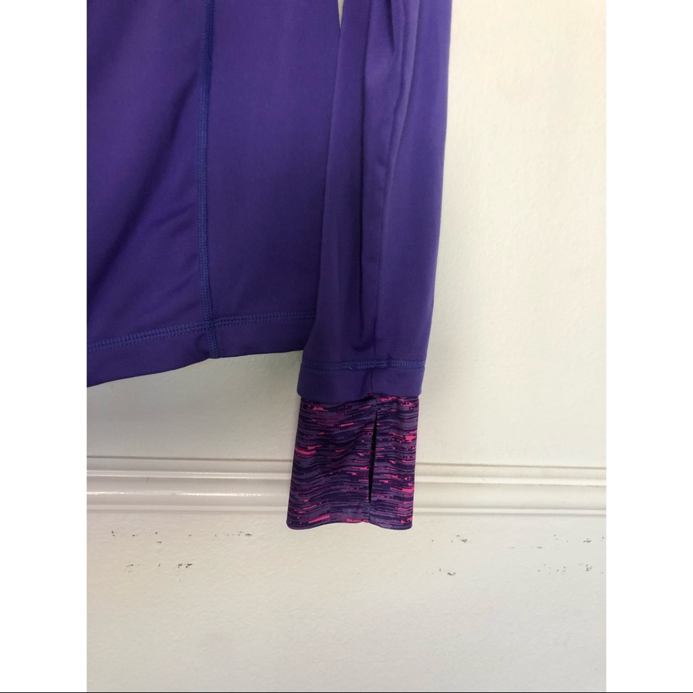 Running/workout jacket - Picture 3 of 3